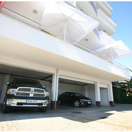 Viktorija 3* Seget Vranjica