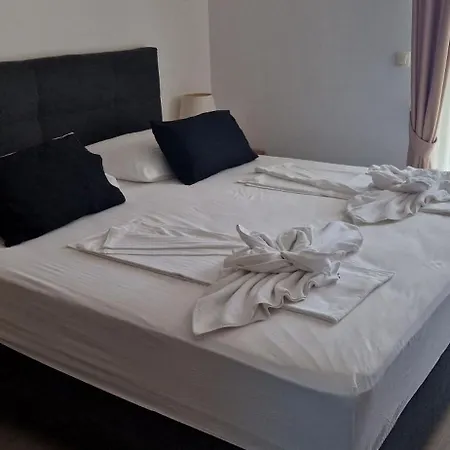 Hotel Viktorija Seget Vranjica