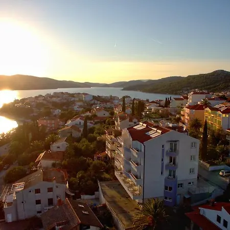Hotel Viktorija Seget Vranjica