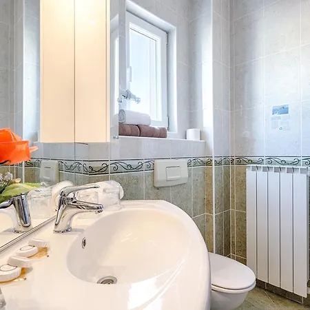 Hotel Viktorija Seget Vranjica