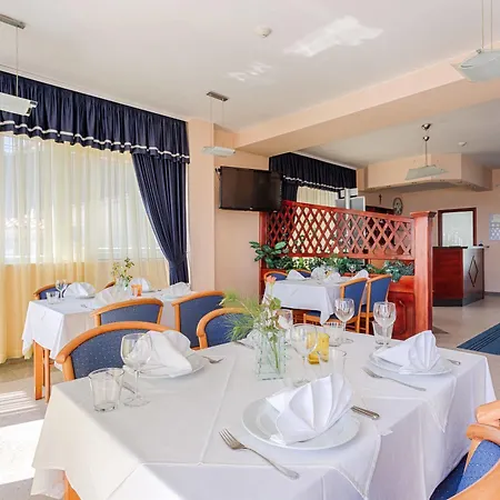 Hotel Viktorija Seget Vranjica