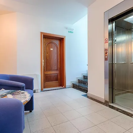 Hotel Viktorija 3*