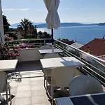 Hotel Viktorija 3*