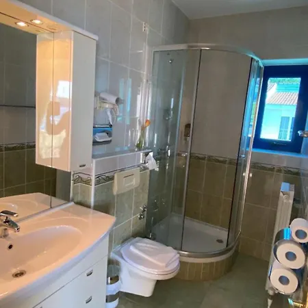 Viktorija Hotel