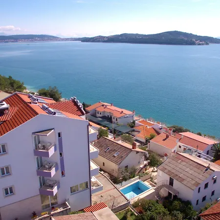 Viktorija 3* Seget Vranjica