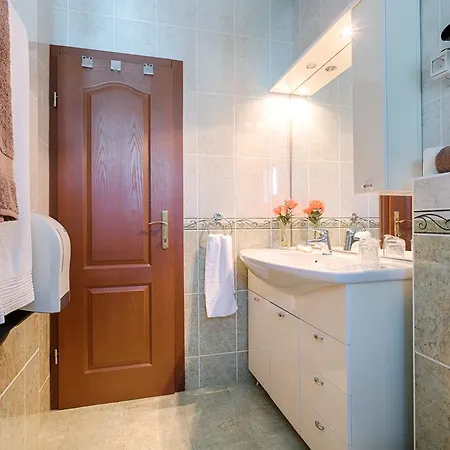 Viktorija Hotel