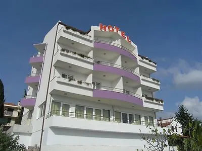 מלון Viktorija סגט ווראנייצה