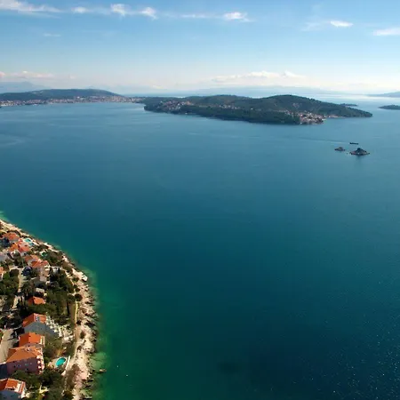 Viktorija Hotel 3*