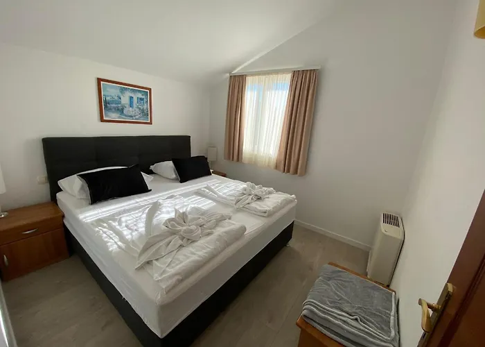 Viktorija 3* Seget Vranjica