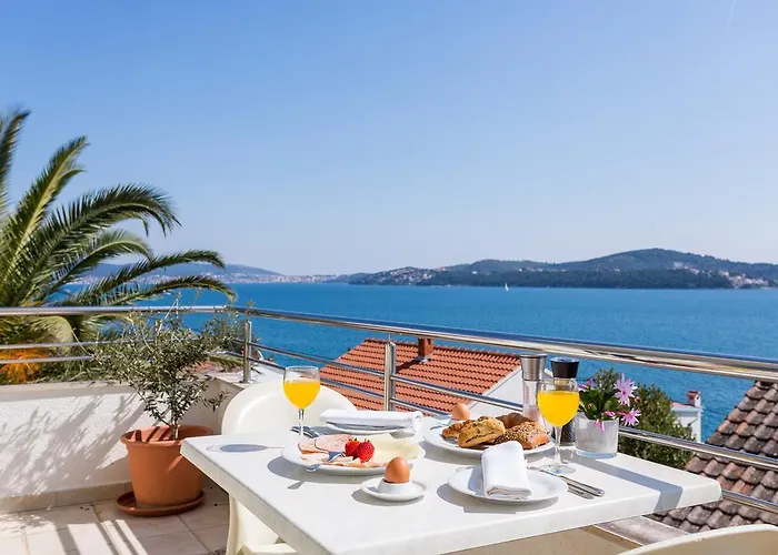 Viktorija 3* Seget Vranjica